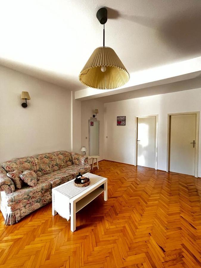 Apartments Jabuka Трибунь Экстерьер фото